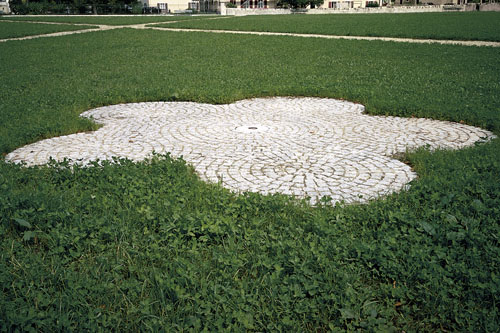 Rosette, 2002